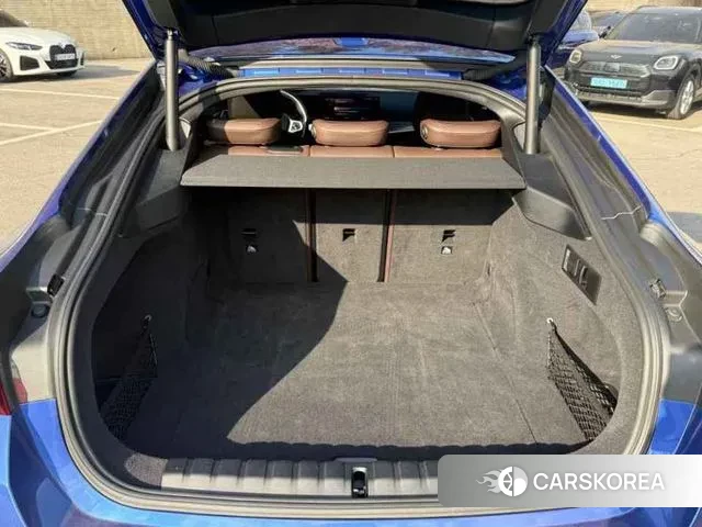 BMW i4 id 3733573 из Кореи 8