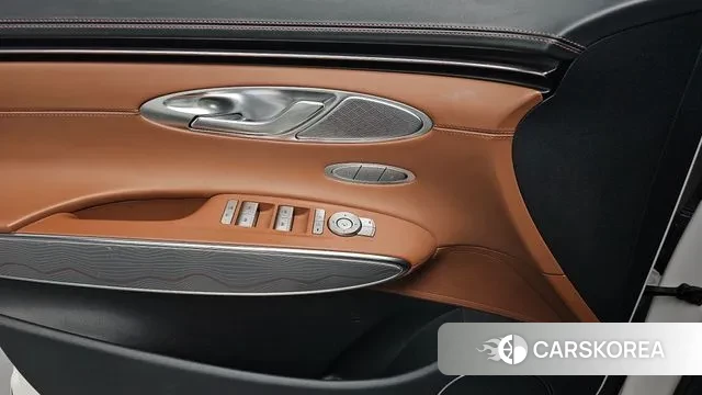 Genesis GV70 id 3427672 из Кореи 8