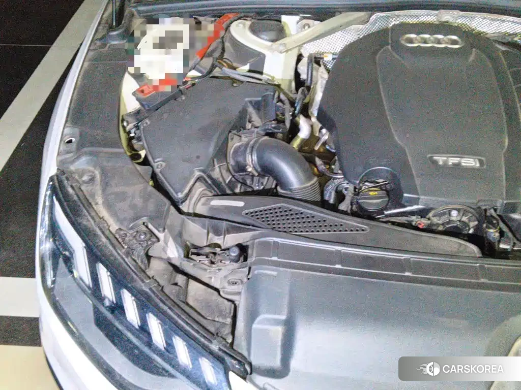 Audi A4L id 4679957 из Китая 8