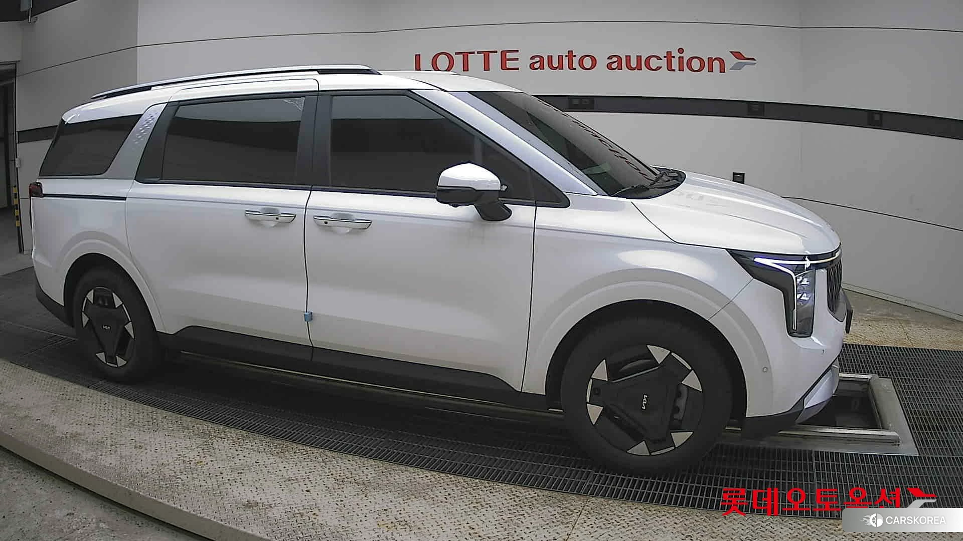 Kia Carnival Hybrid id 4347330 из Кореи 8