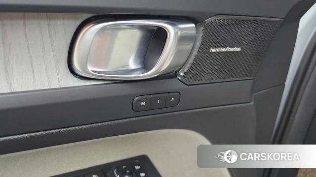 Volvo XC40 id 3922076 из Кореи 8