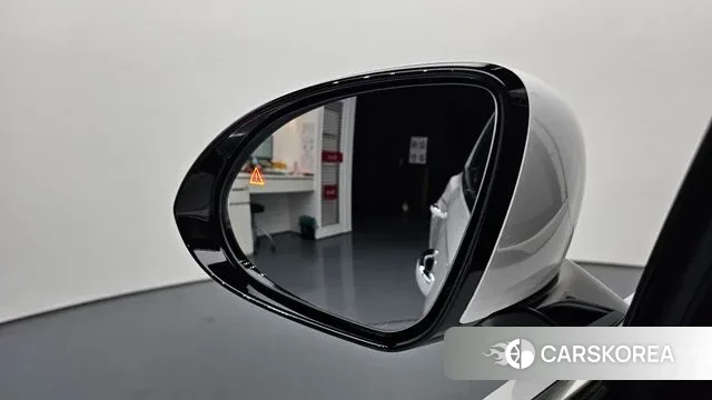 Genesis GV70 id 3615669 из Кореи 8