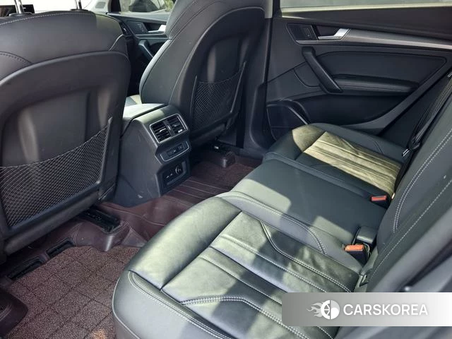 Audi Q5L id 4220095 из Китая 8