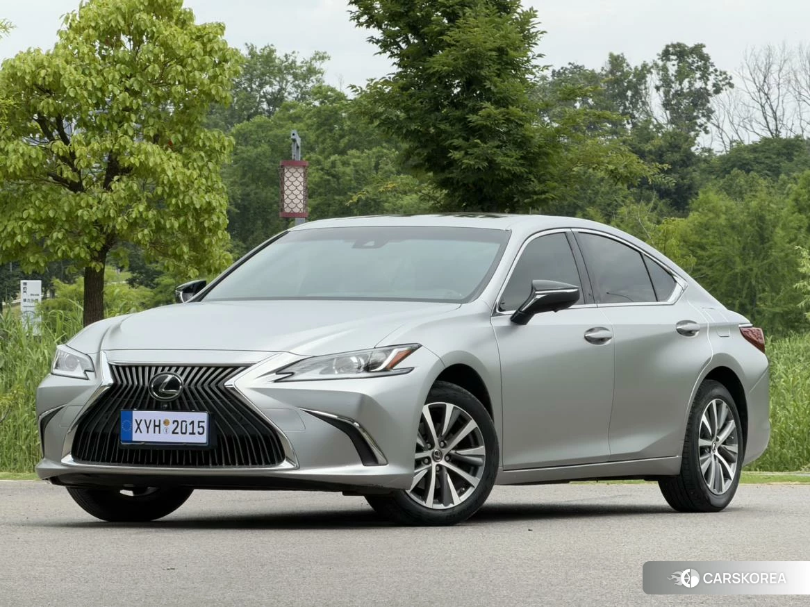 Lexus ES id 4452601 из Китая 8