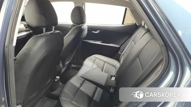 Kia Stonic id 4269296 из Кореи 8