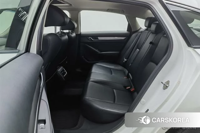 Honda Accord id 4258980 из Китая 8