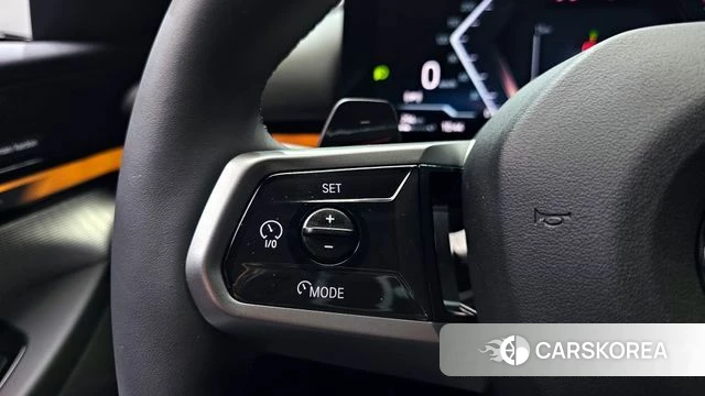 BMW 5 Series (G60) id 3876473 из Кореи 8