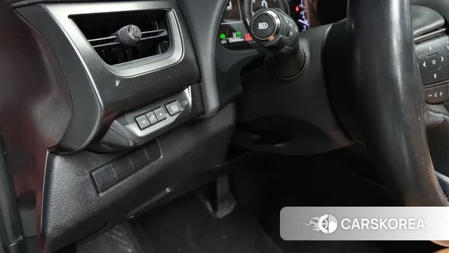 Lexus UX250h id 3292036 из Кореи 8