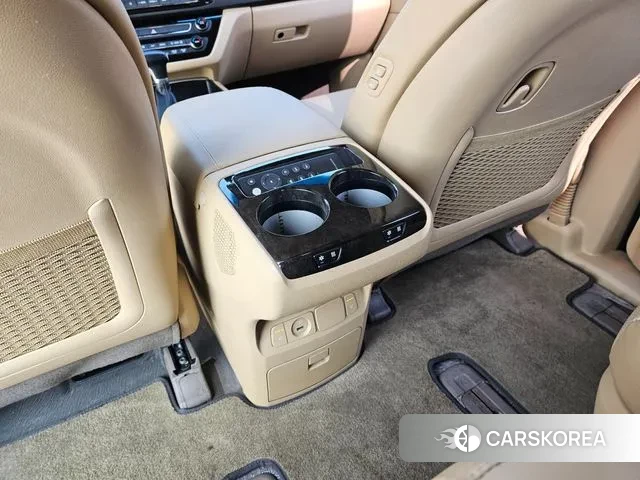 Kia The New Carnival id 3004490 из Кореи 8