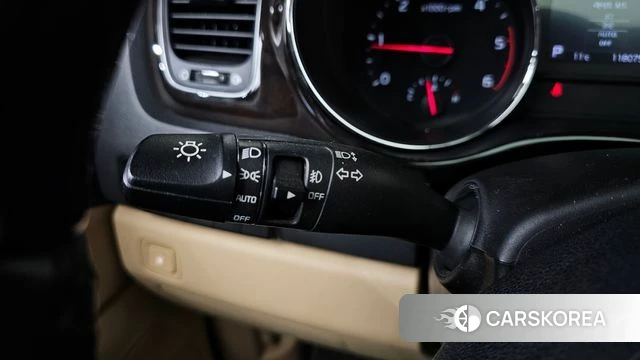 Kia The New Carnival id 3905840 из Кореи 8