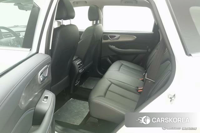 Roewe RX5 id 4210589 из Китая 8