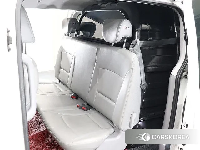 Hyundai The New Grand Starex id 3595346 из Кореи 8