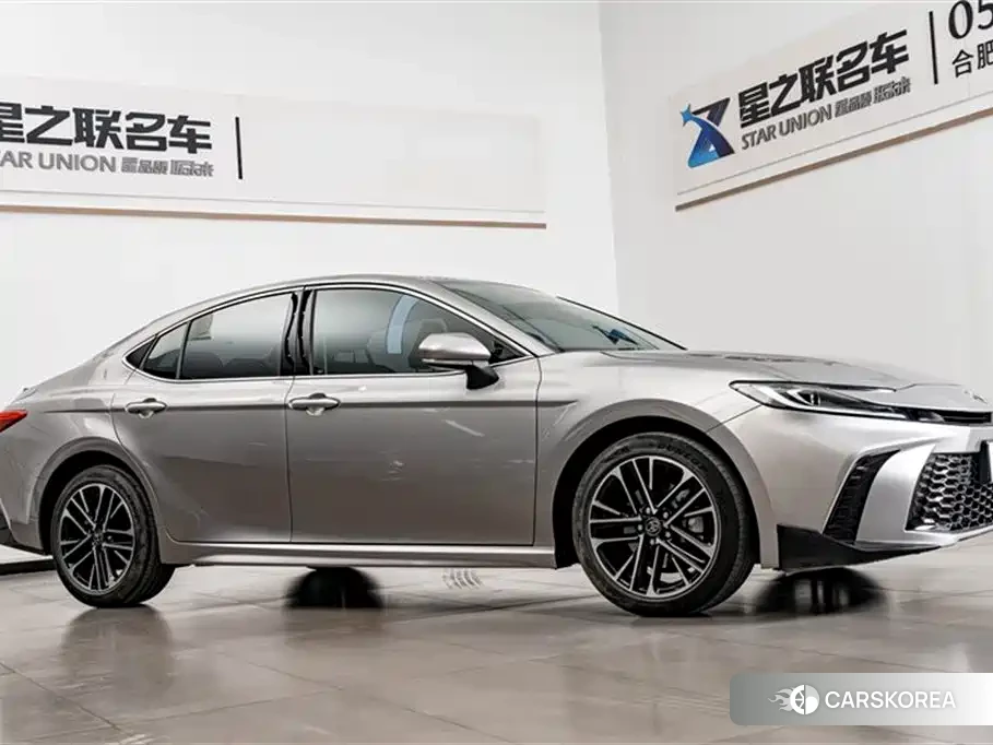 Toyota Camry id 4505089 из Китая 8