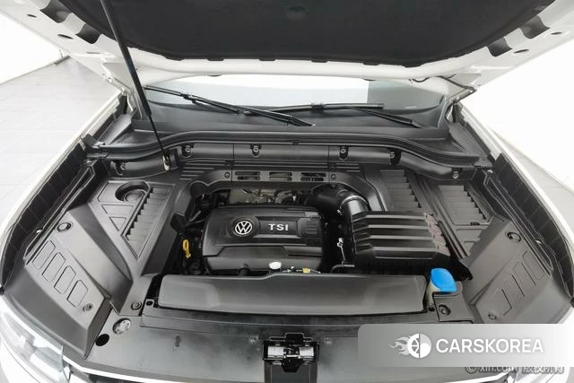 Volkswagen Tourang id 4210572 из Китая 8