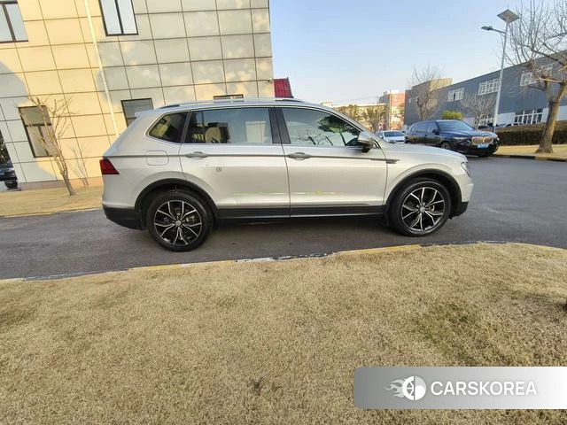 Volkswagen Tiguan L id 4239059 из Китая 8