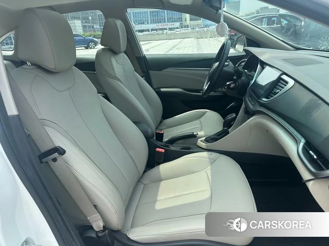 Buick Yinglang id 4212590 из Китая 8