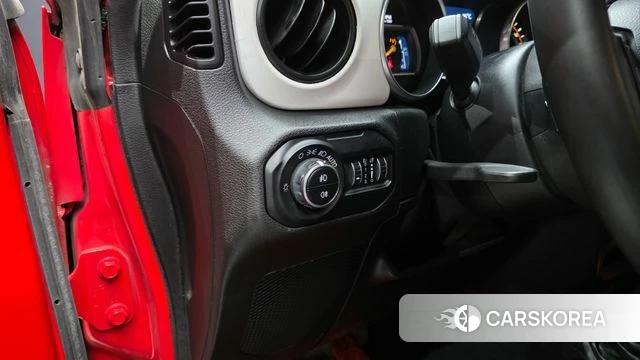 Jeep Wrangler (JL) id 4529930 из Кореи 8