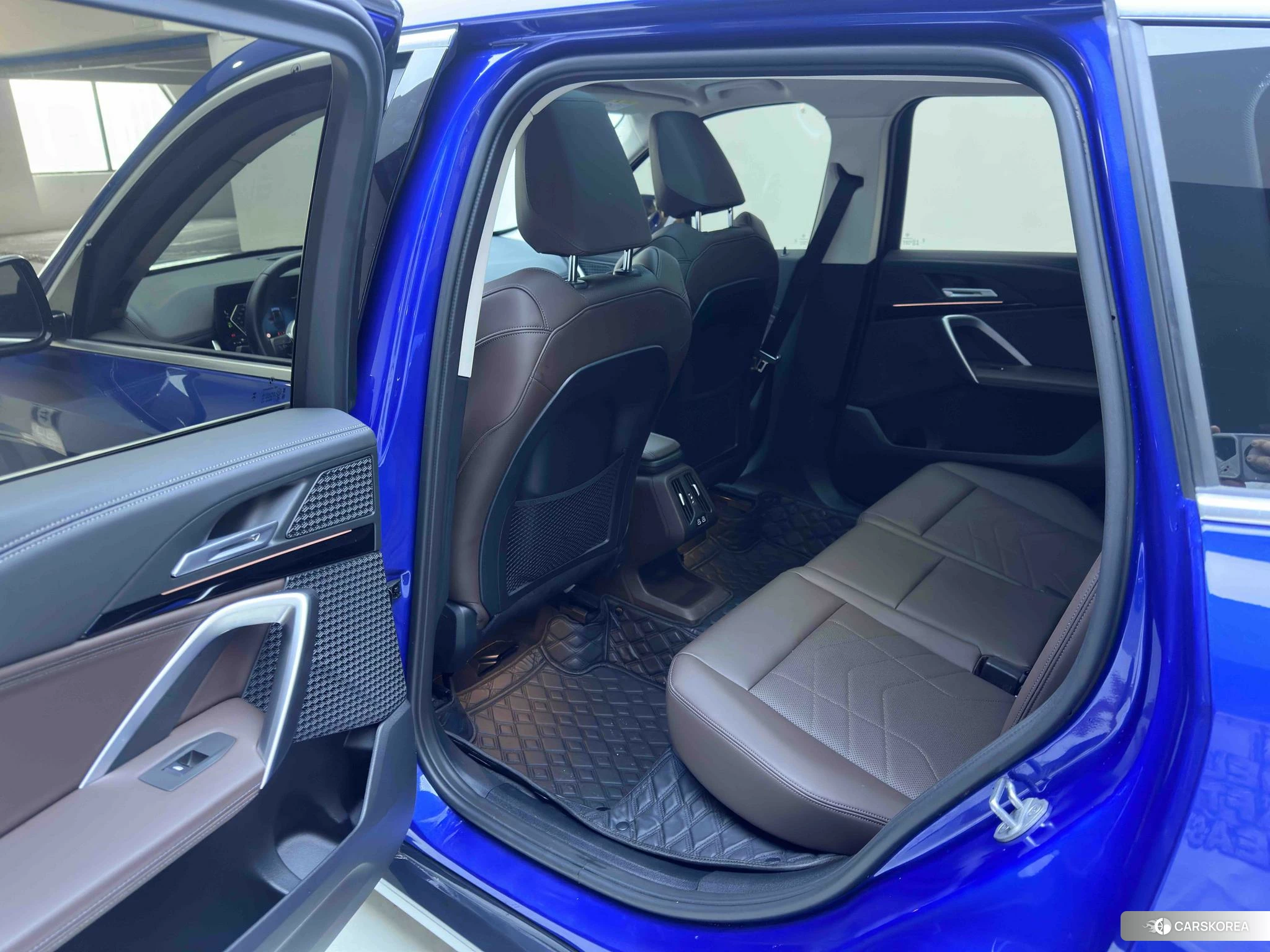 BMW X1 id 4510484 из Китая 8