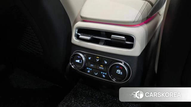 Genesis GV70 id 4640755 из Кореи 8
