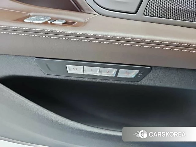 BMW 7 Series (G11) id 4780975 из Кореи 8