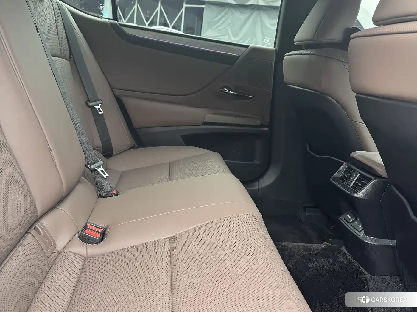 Lexus ES id 4577500 из Китая 8