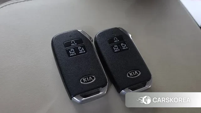 Kia Carnival 4th generation id 3765616 из Кореи 8