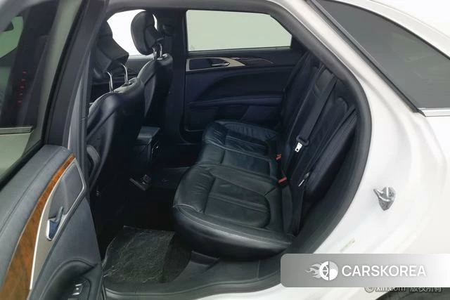 Lincoln MKZ id 4211514 из Китая 8