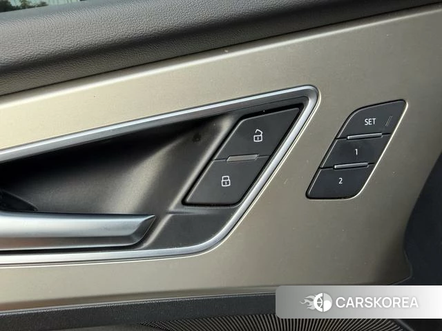 Audi Q5 e-tron id 4263918 из Китая 8