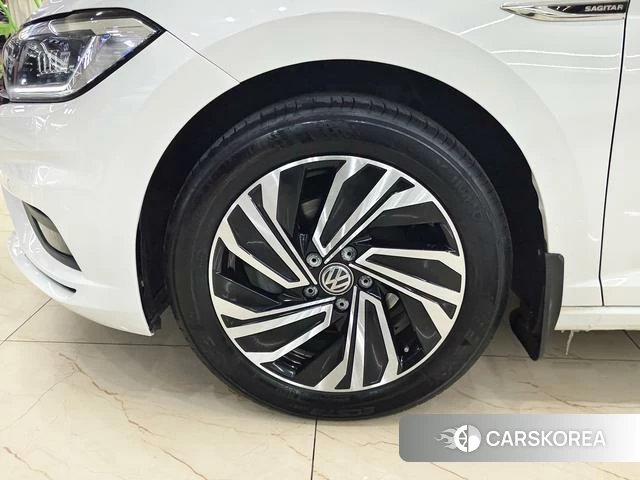 Volkswagen Sagitar id 4297646 из Китая 8