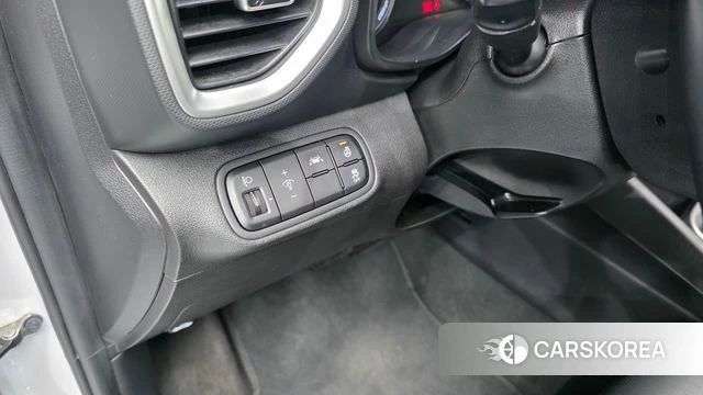Hyundai Venue id 4495892 из Кореи 8