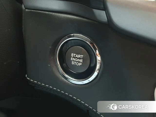 Ssangyong Rexton Sports id 4873350 из Кореи 8