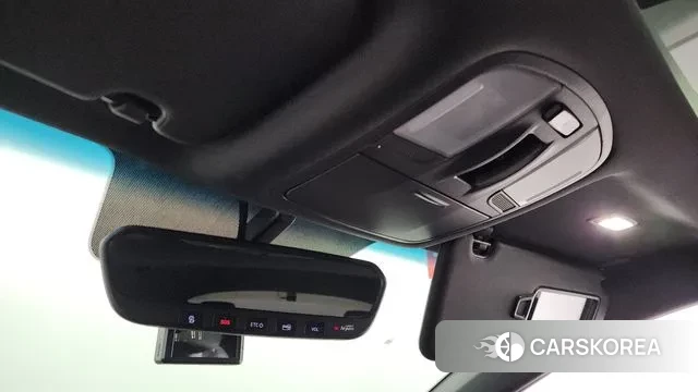 Hyundai Veloster (JS) id 3687344 из Кореи 8