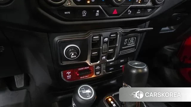 Jeep Gladiator (JT) id 3258023 из Кореи 8