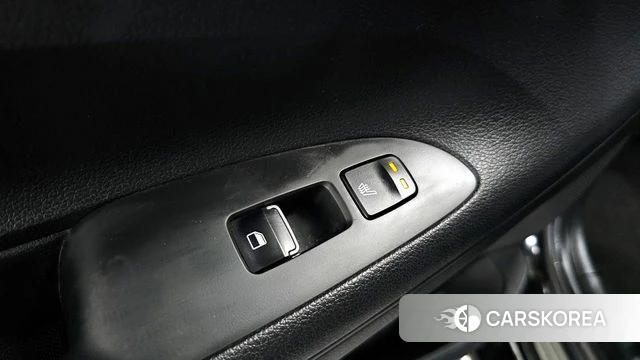 Hyundai Grandeur IG id 3880318 из Кореи 8