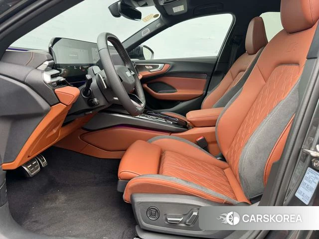 Audi A5L id 4307100 из Китая 8