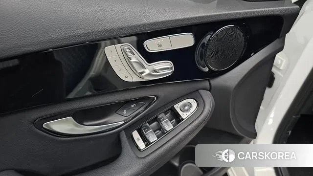 Mercedes-Benz C-Class W205 id 2990669 из Кореи 8