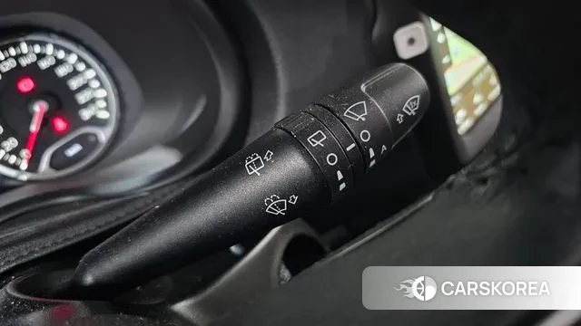 Jeep Renegade id 3631324 из Кореи 8