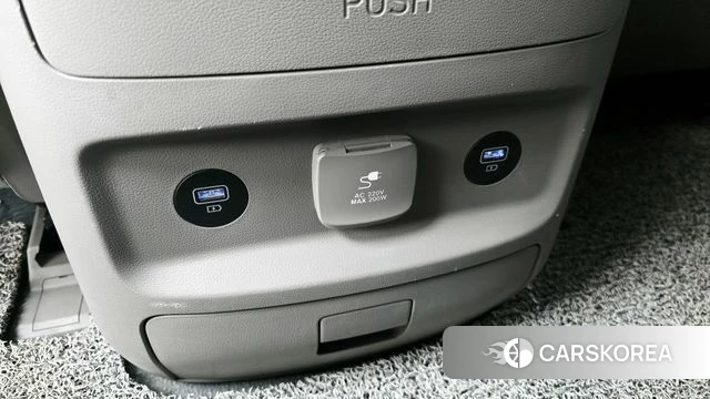 Hyundai Staria id 4388502 из Кореи 8