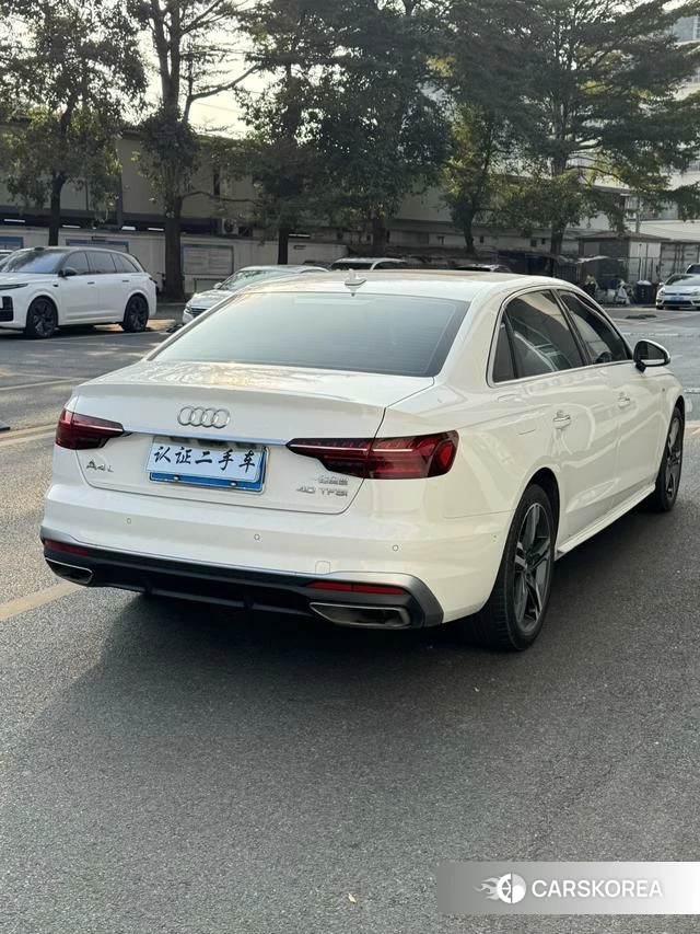 Audi A4L id 4277420 из Китая 8