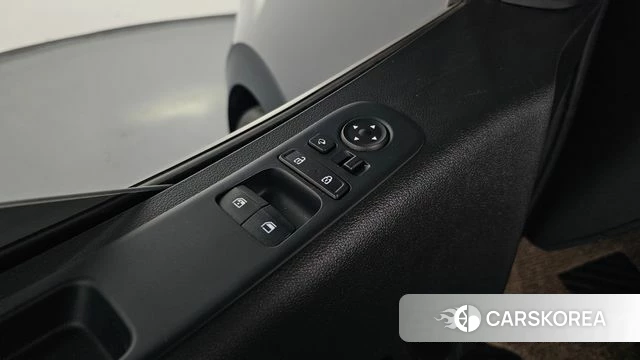 Hyundai Staria id 3811614 из Кореи 8