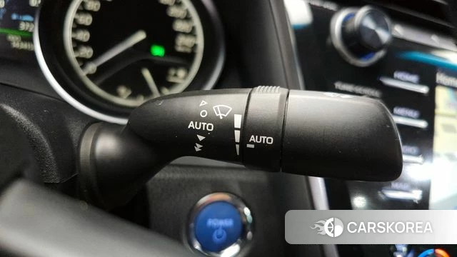 Toyota Camry (XV70) id 3796020 из Кореи 8