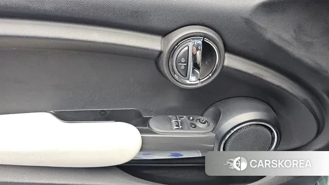 Mini Cooper id 3494792 из Кореи 8