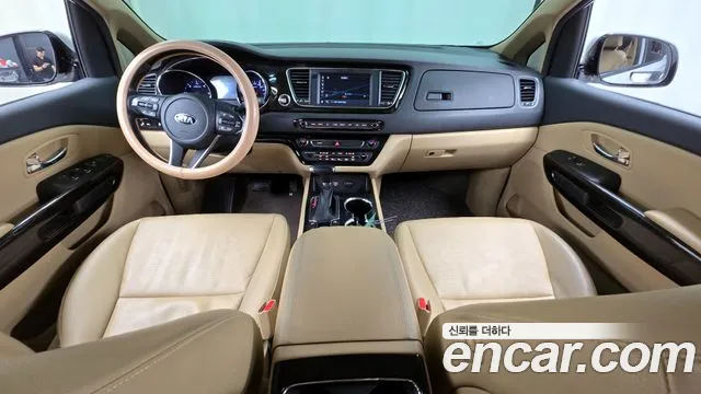 Kia The New Carnival id 2700059 из Кореи 8