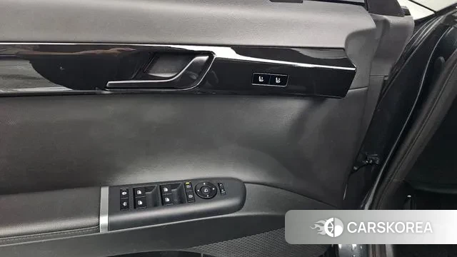 Hyundai Grandeur (GN7) id 3645174 из Кореи 8