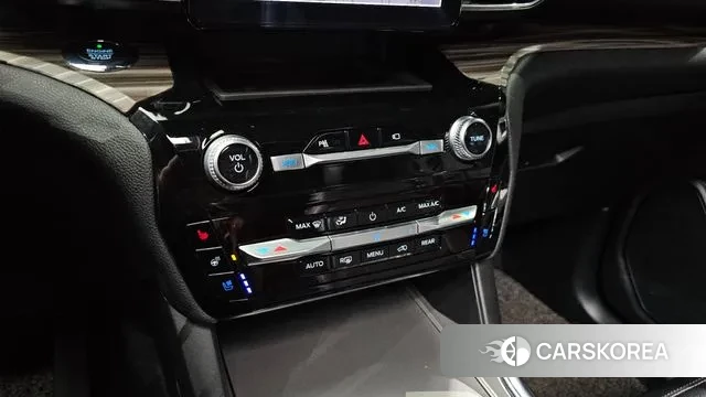 Ford Explorer 6th Generation id 3339211 из Кореи 8