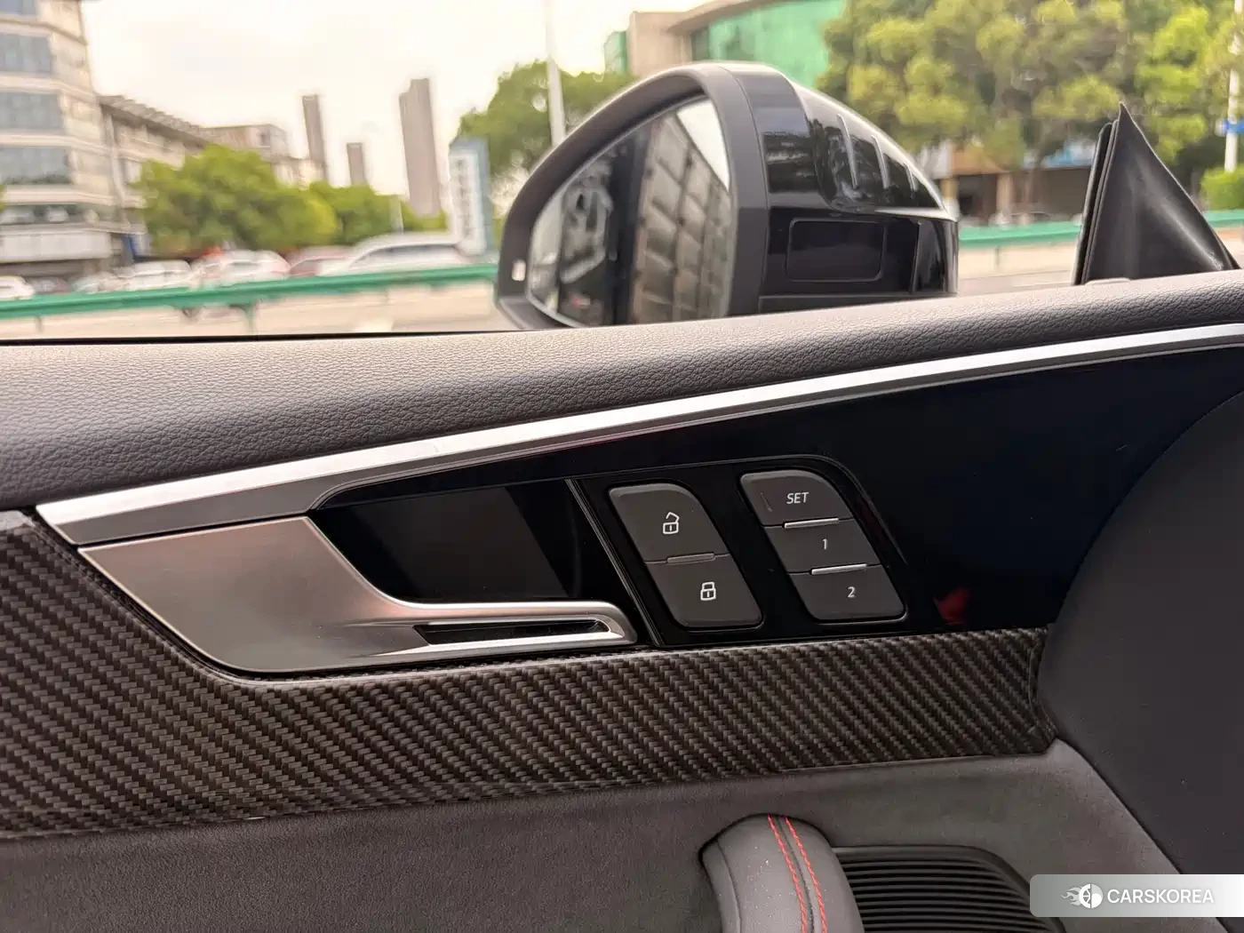 Audi RS 5 id 4546610 из Китая 8