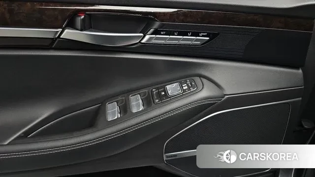 Genesis G90 id 3552594 из Кореи 8