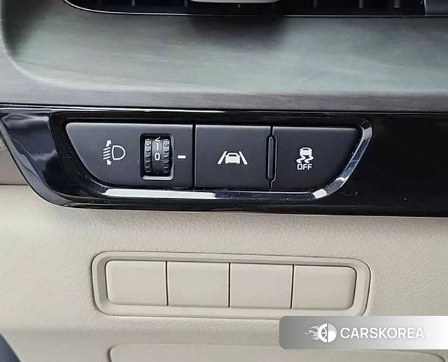 Kia Carnival 4th generation id 3911036 из Кореи 8