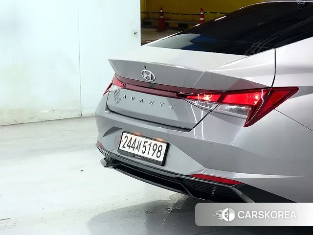 Hyundai Avante Hybrid (CN7) id 3335405 из Кореи 8
