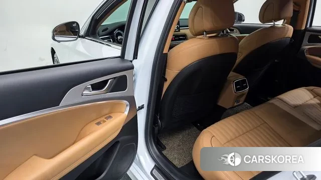 Genesis The New G70 id 3560166 из Кореи 8